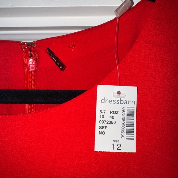 NWT - T Tahari Red Flutter Sleeve Dress - Picture 3 of 4